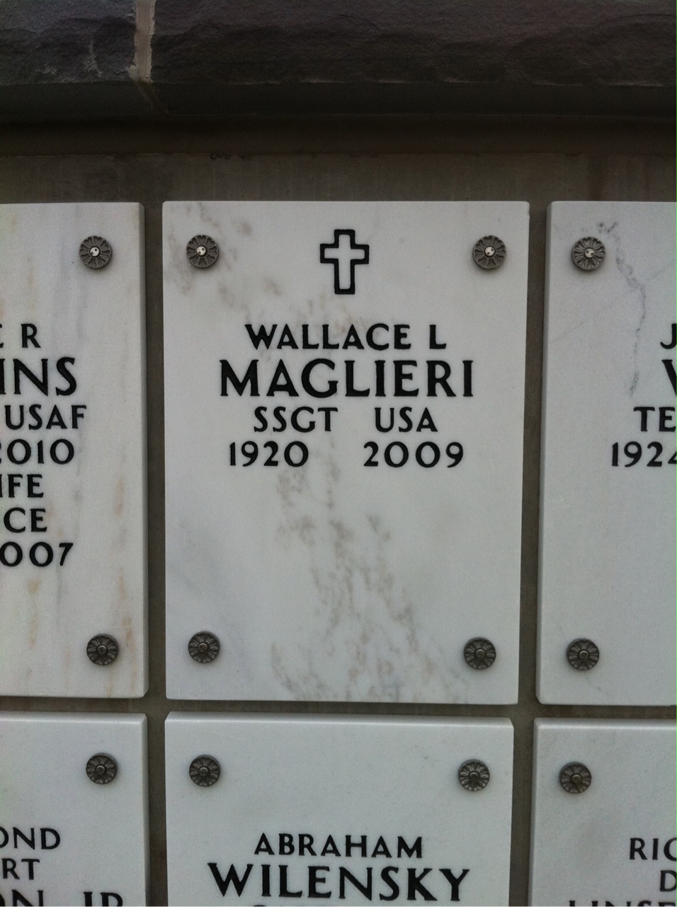 Wallace Maglieri