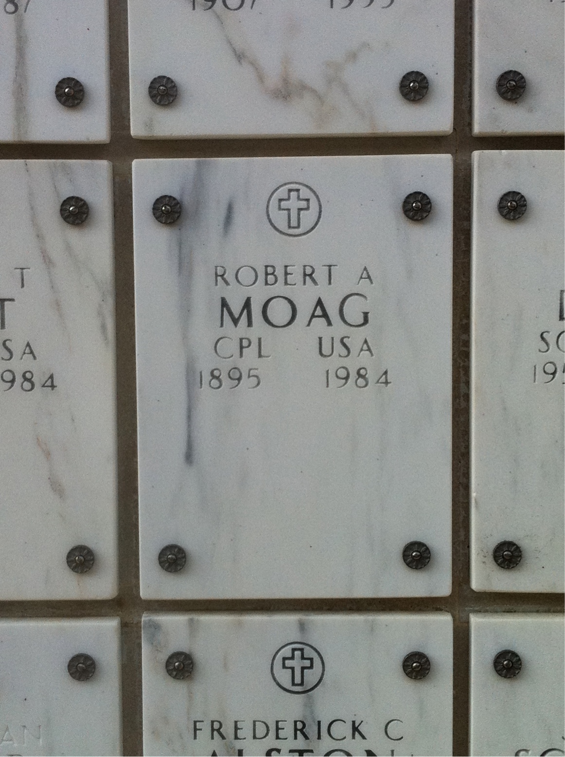 Robert Moag