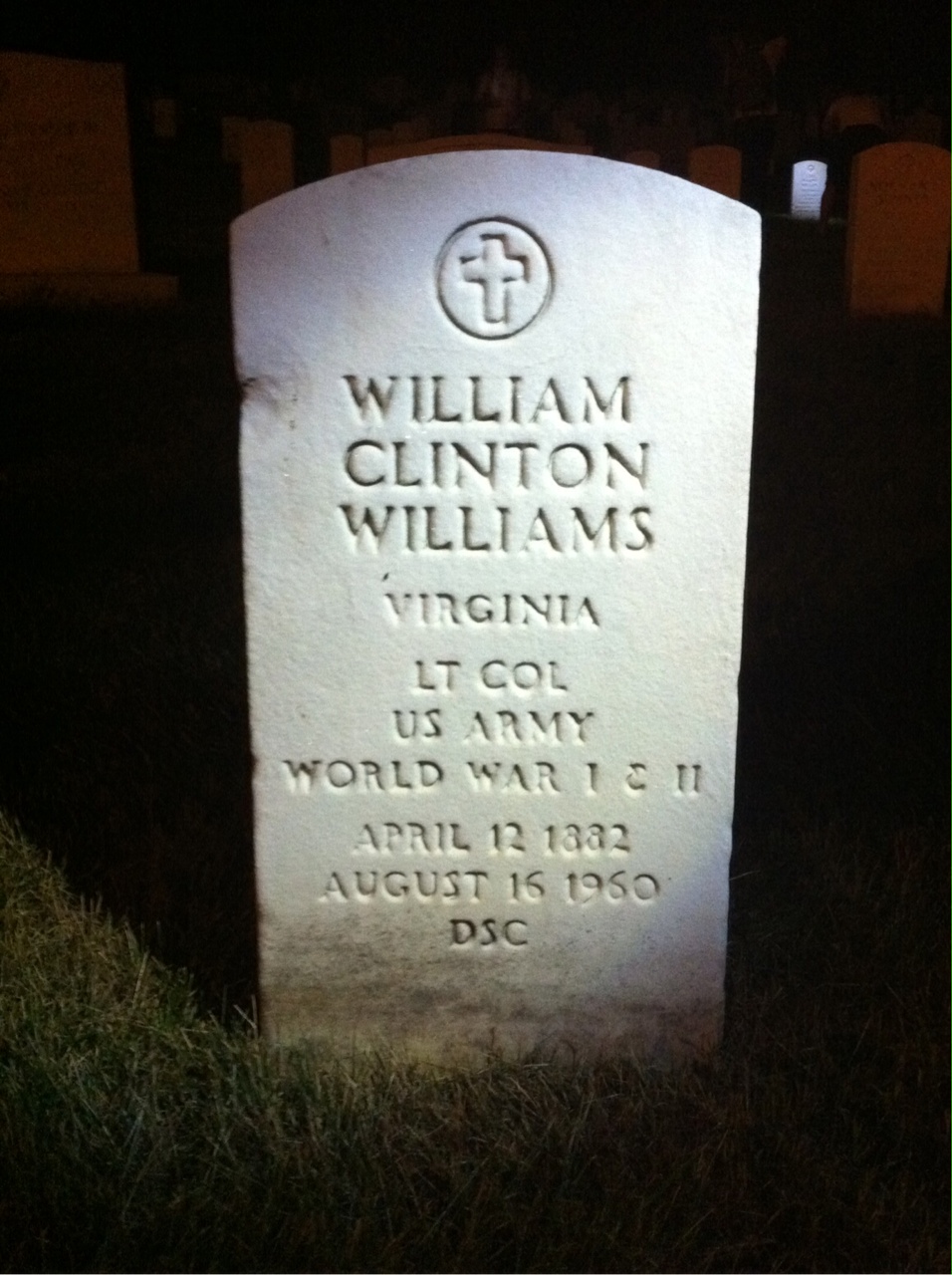 William T Williams