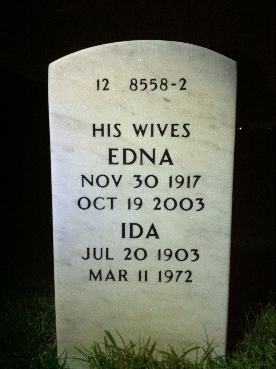Back of headstone — Carl Lee