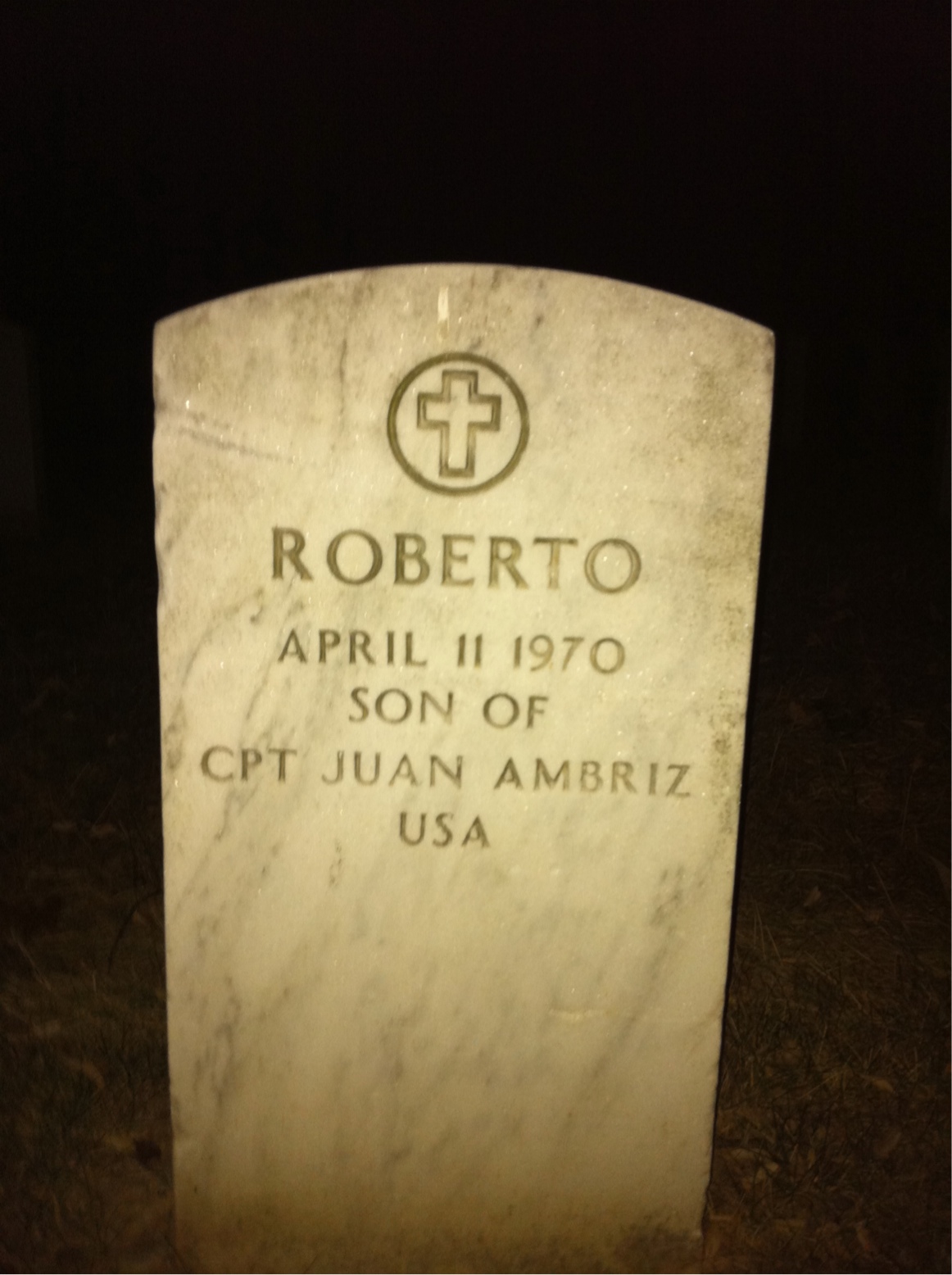 Roberto Ambriz