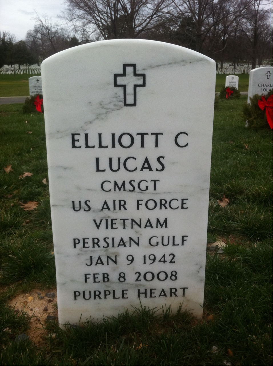 Elliott Lucas
