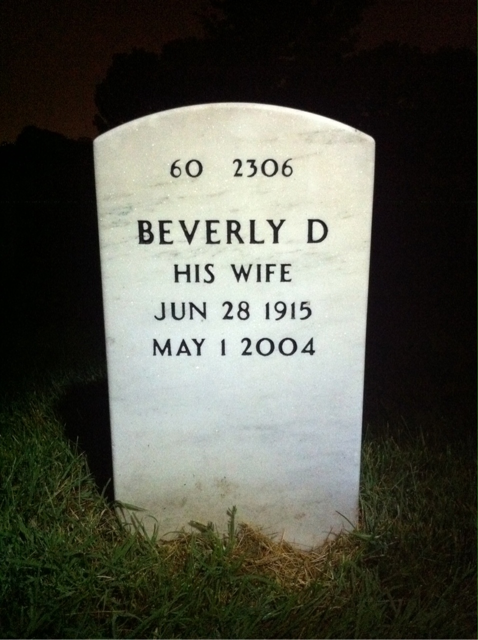 Back of headstone — Leslie Jones
