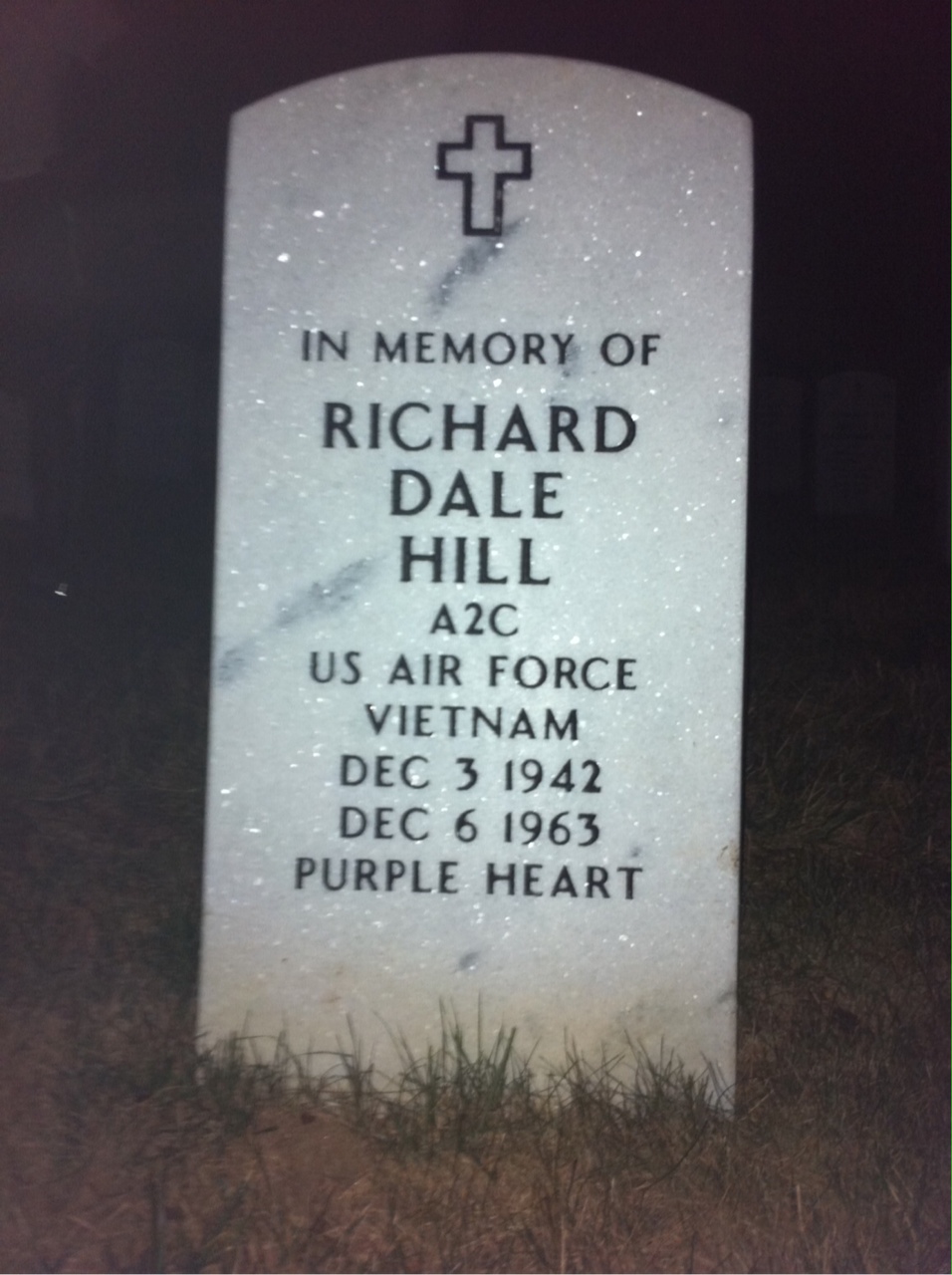 Headstone of Richard Dale Hill