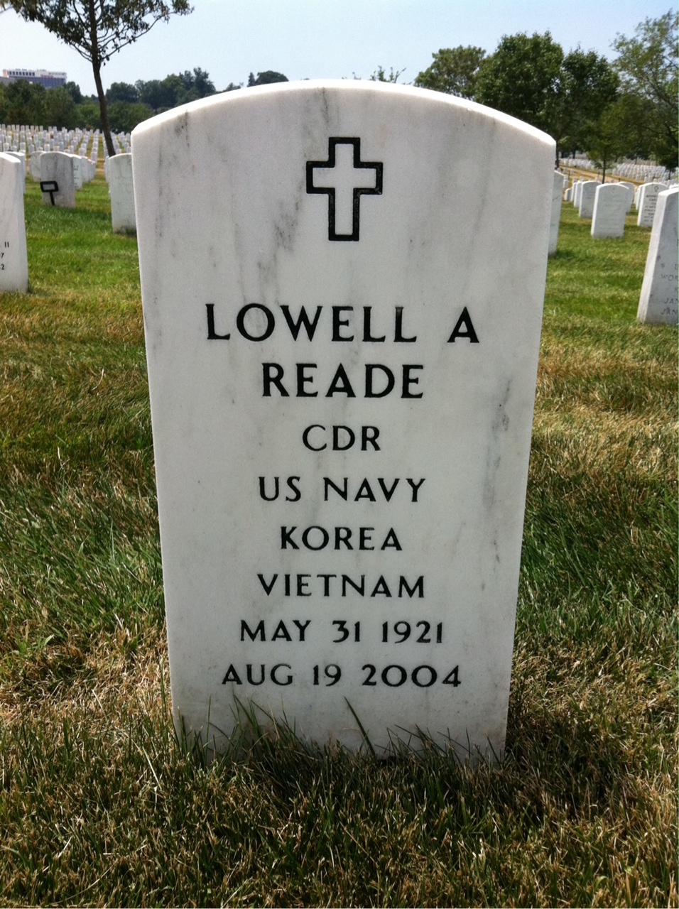 Lowell Reade