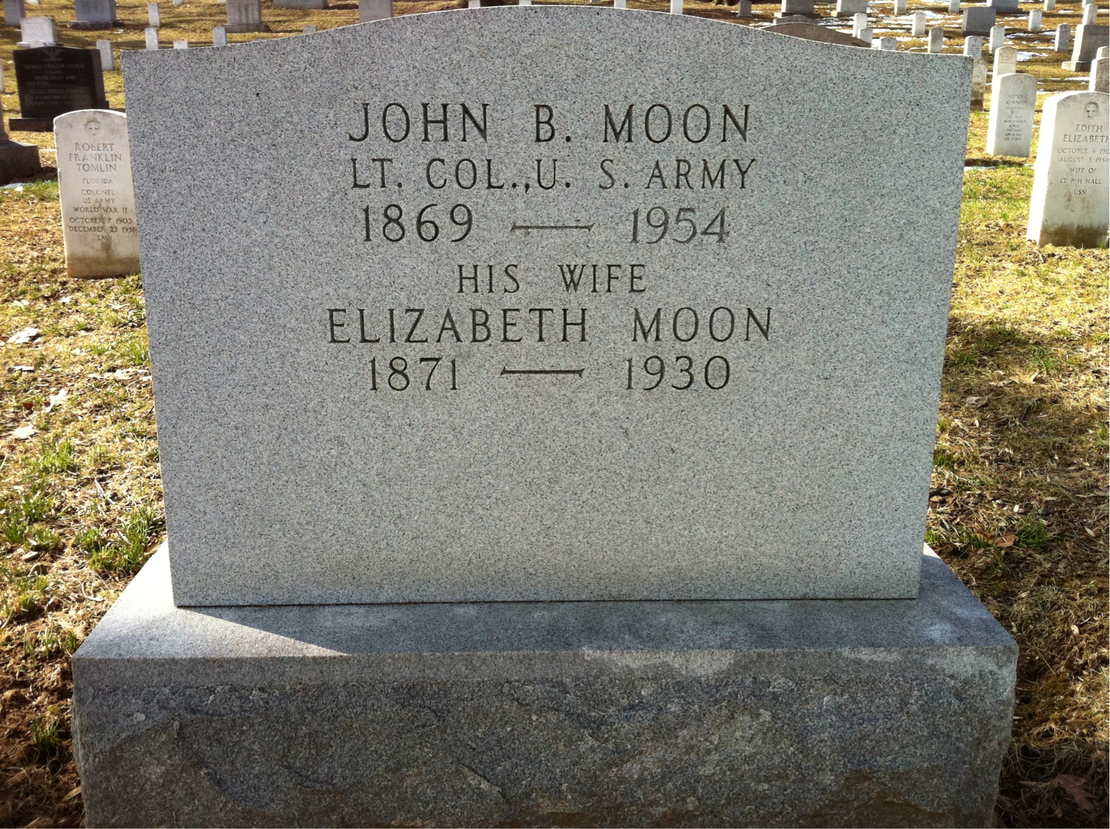 Elizabeth Moon
