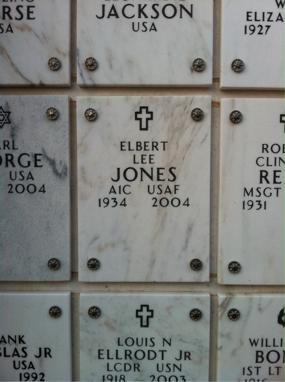 Elbert Jones