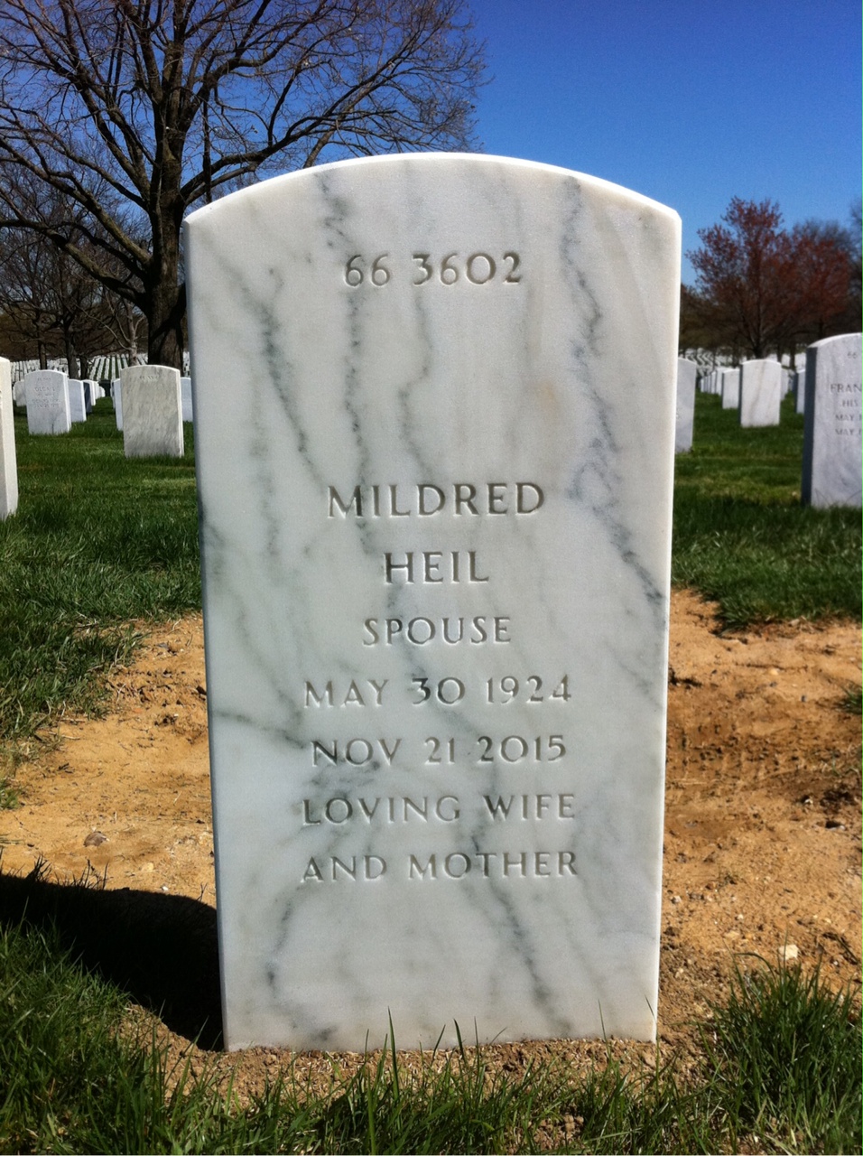 Back of headstone — Howard Bylund