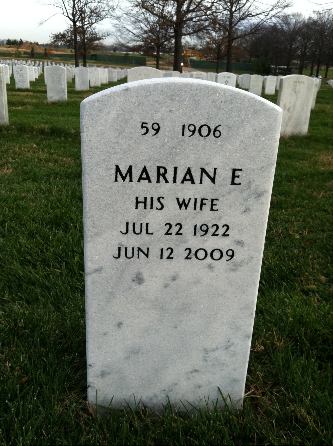 Back of headstone — Beartie Seats
