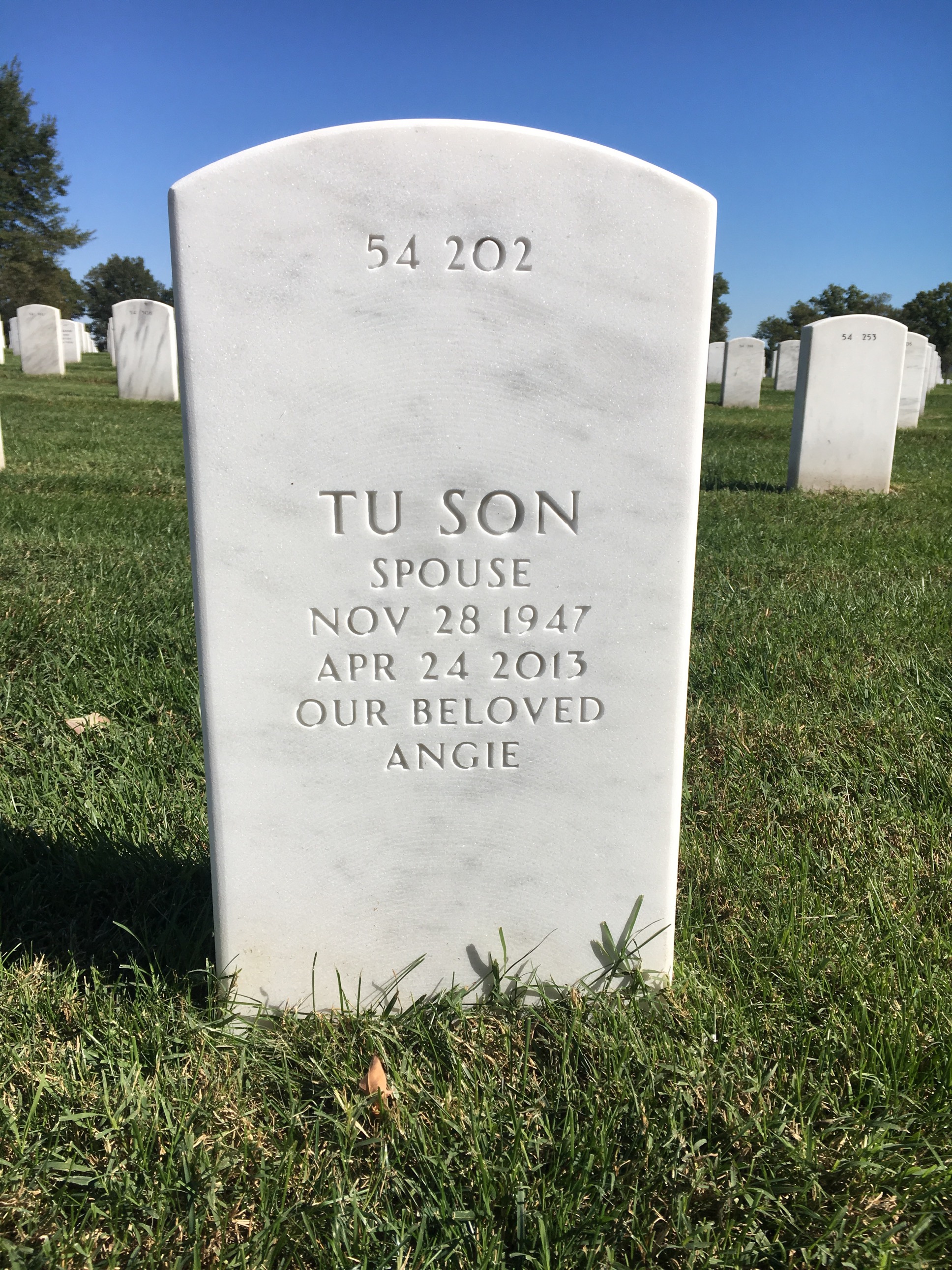 Back of headstone — Don Frederick Lull