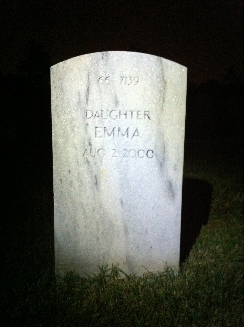 Back of headstone — Panuk P Soomsawasdi