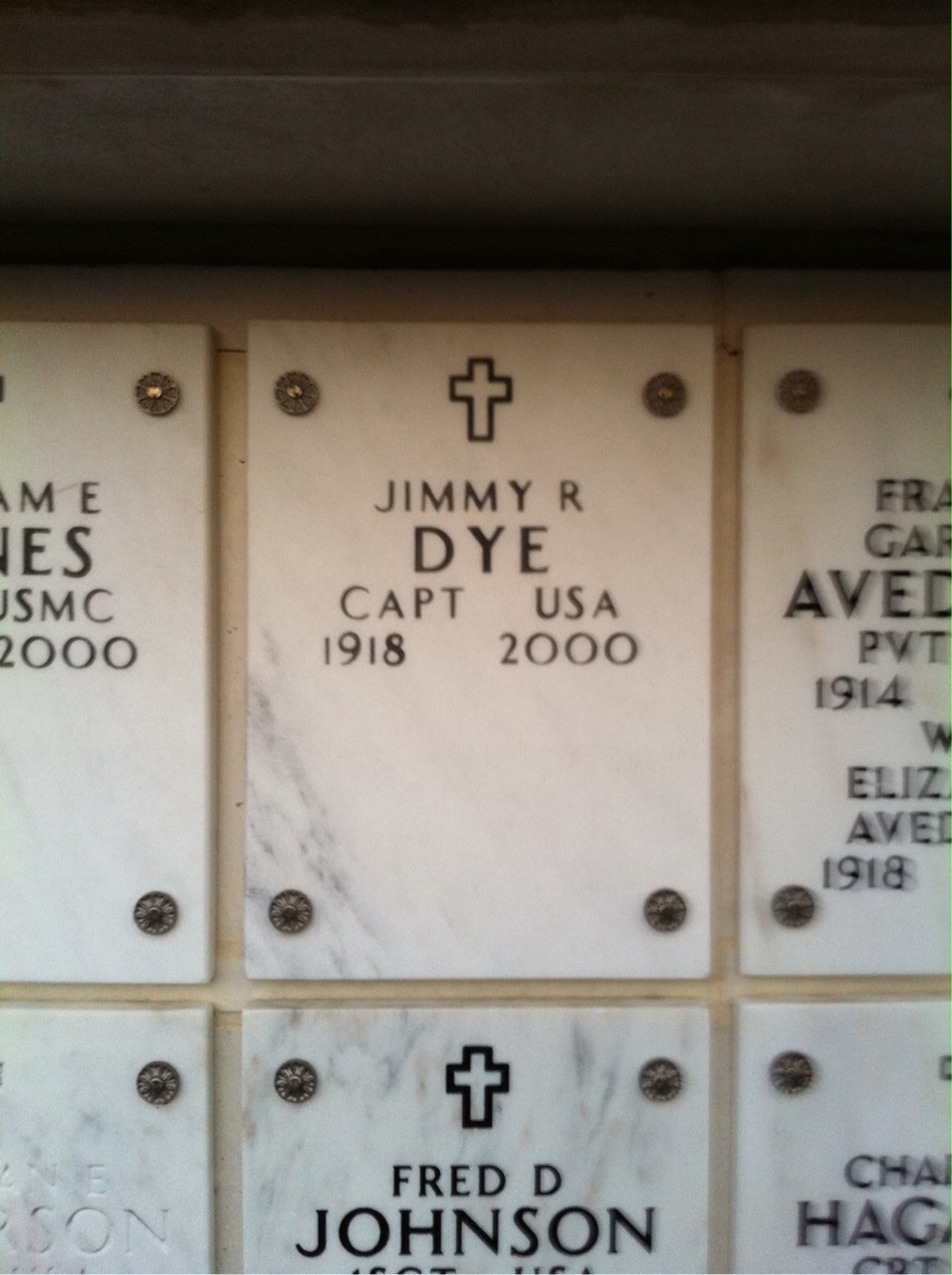 Jimmy R Dye
