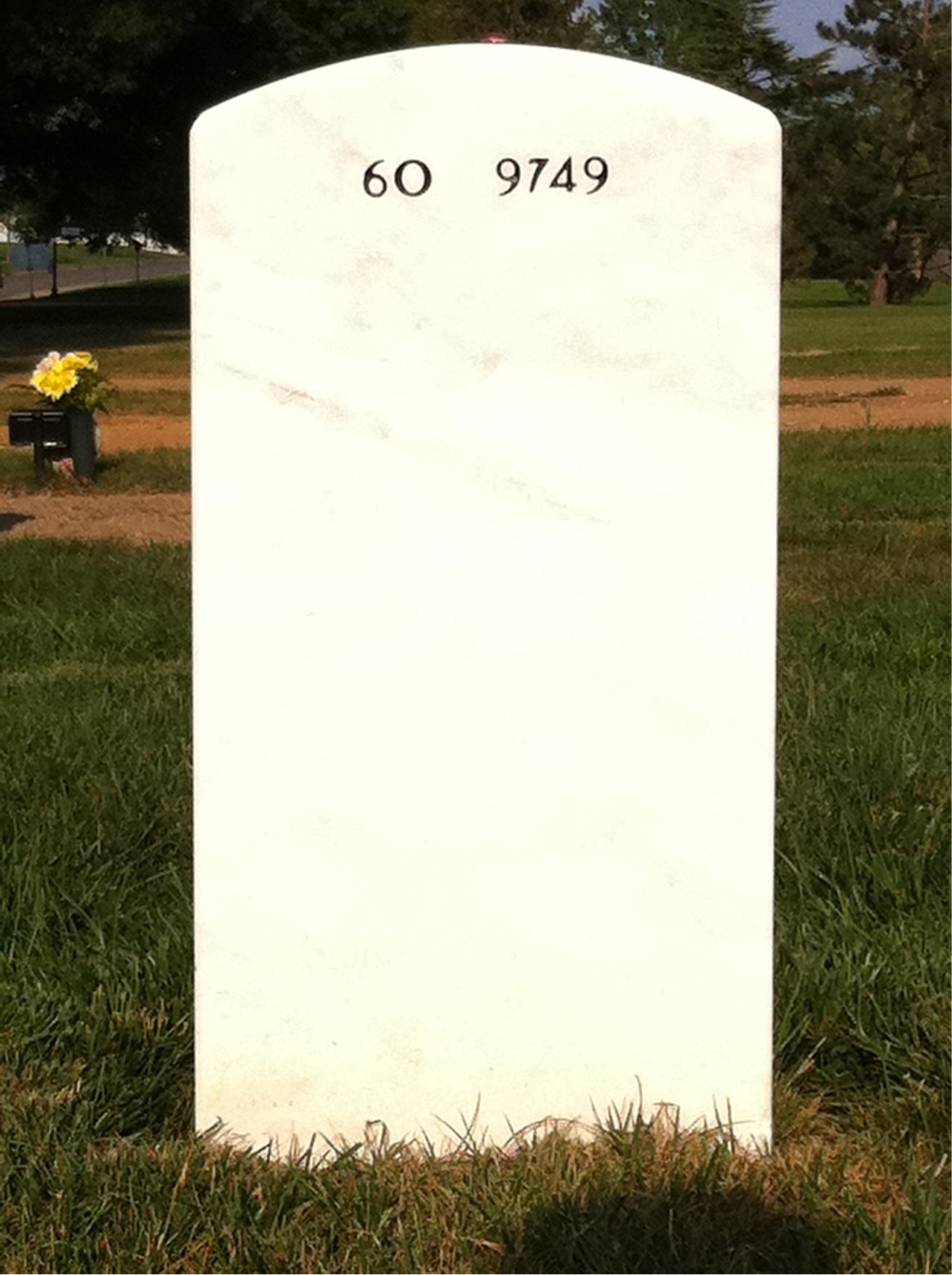 Back of headstone — Ross Alan Macninch