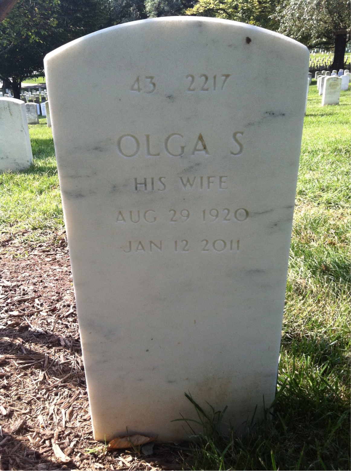 Back of headstone — Arthur Bennetti