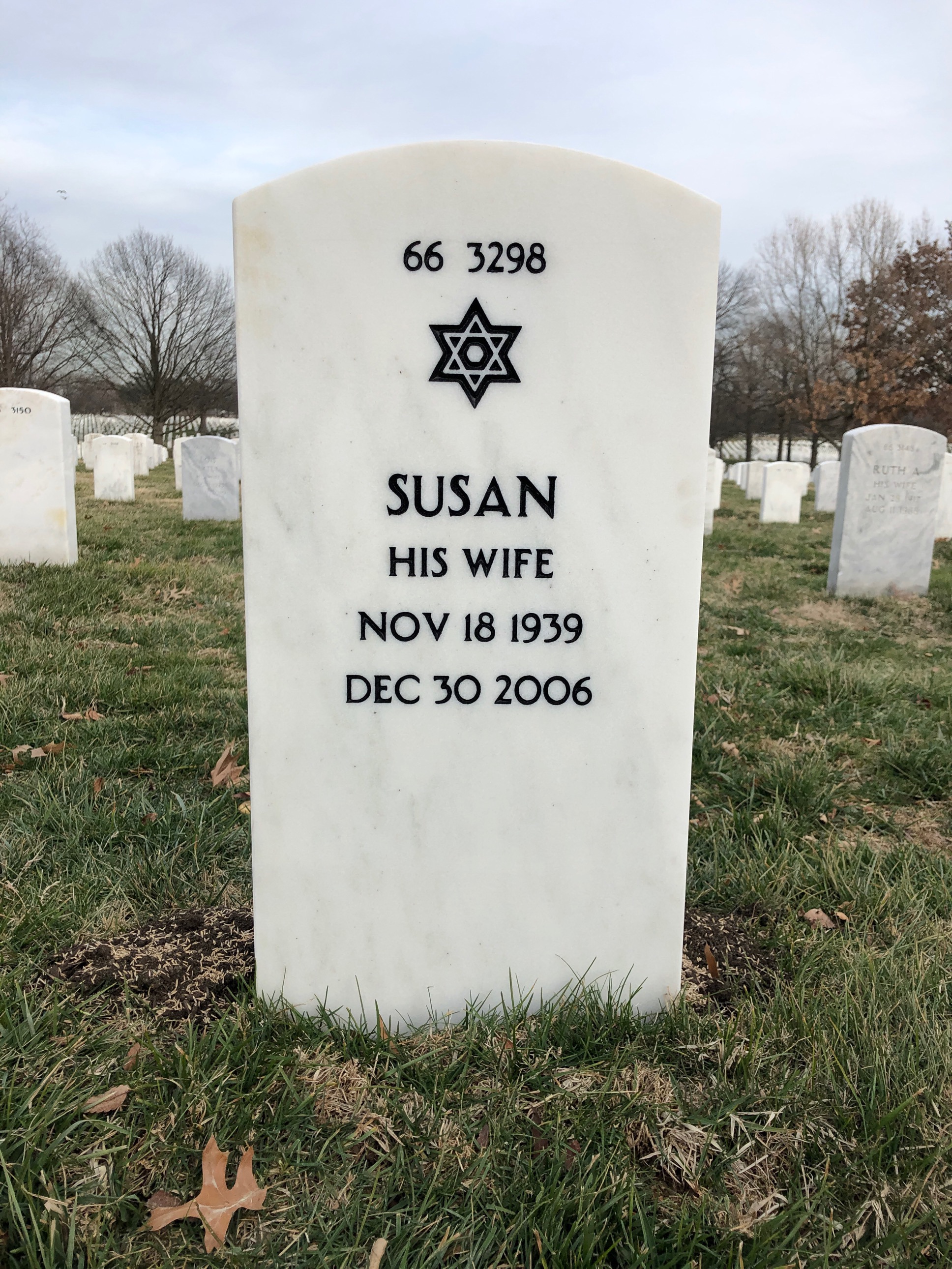 Back of headstone — Keith Thompson
