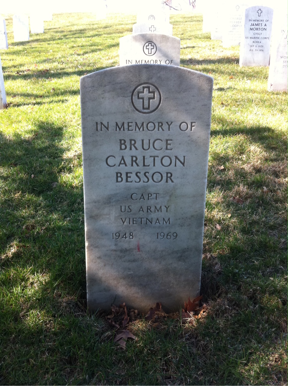 Headstone of Bruce Carlton Bessor