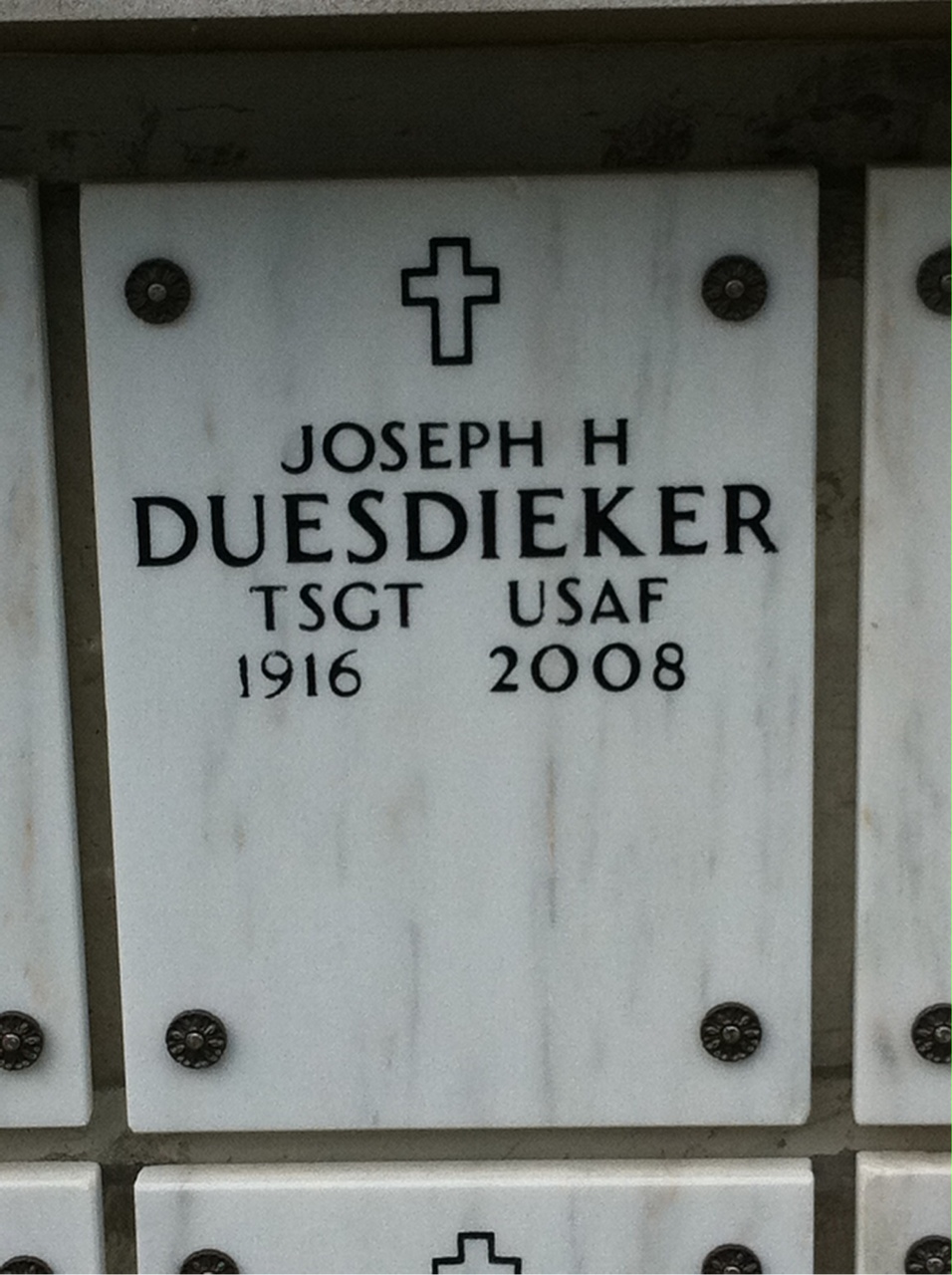 Joseph Duesdieker