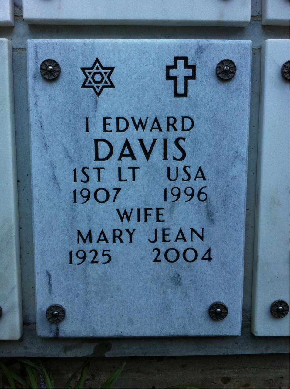 I Davis