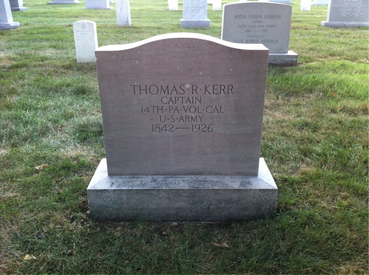 Headstone of Thomas R. Kerr