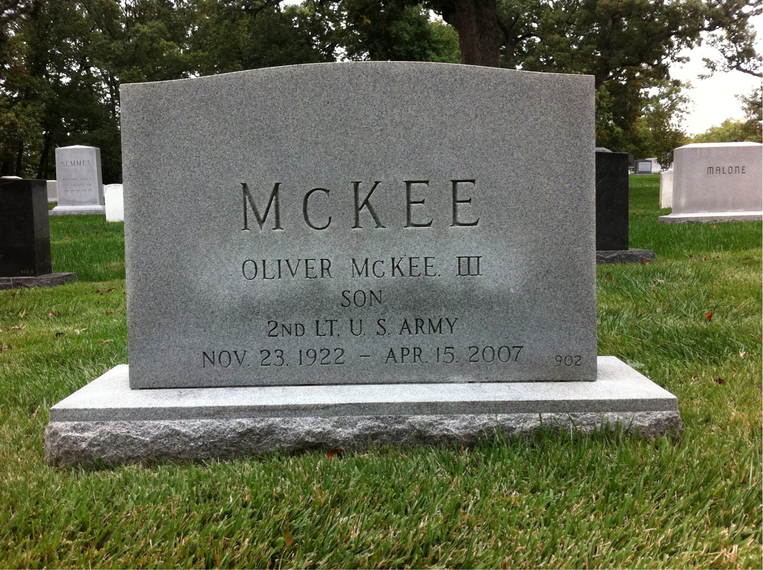 Back of headstone — Oliver Mc Kee