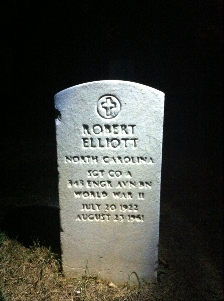 Robert E Elliott