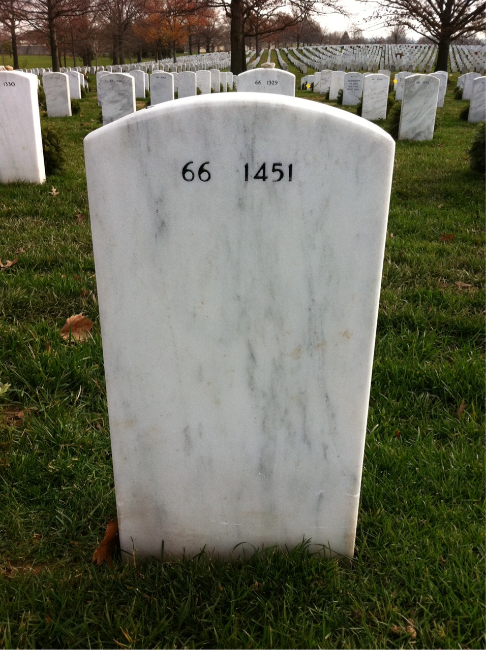 Back of headstone — Maceo Smallwood