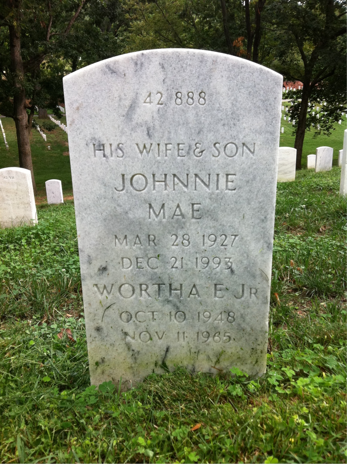 Back of headstone — Wortha Elyn Lyles