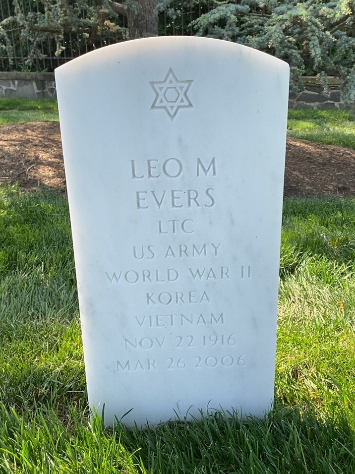 Leo Evers