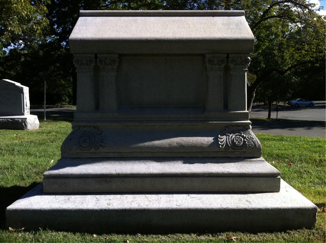 Headstone of Hugh Jocelyn McGrath