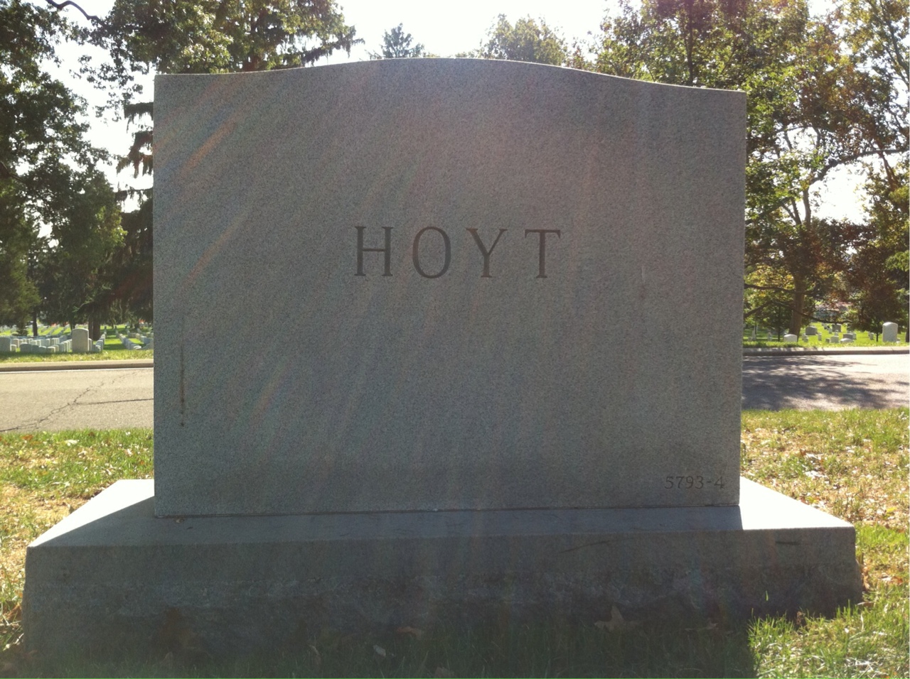Back of headstone — Ross Gordon Hoyt