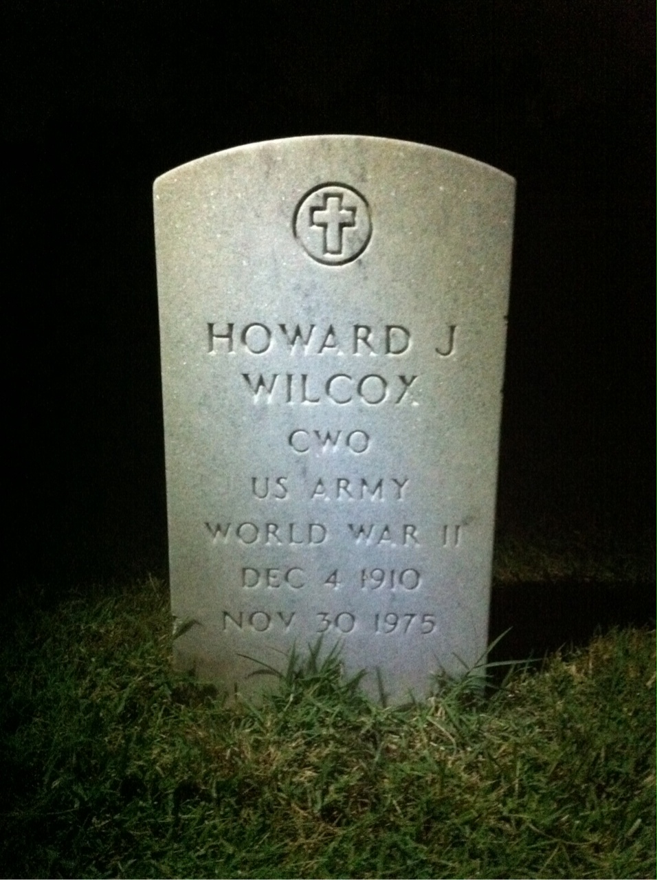 Howard J Wilcox