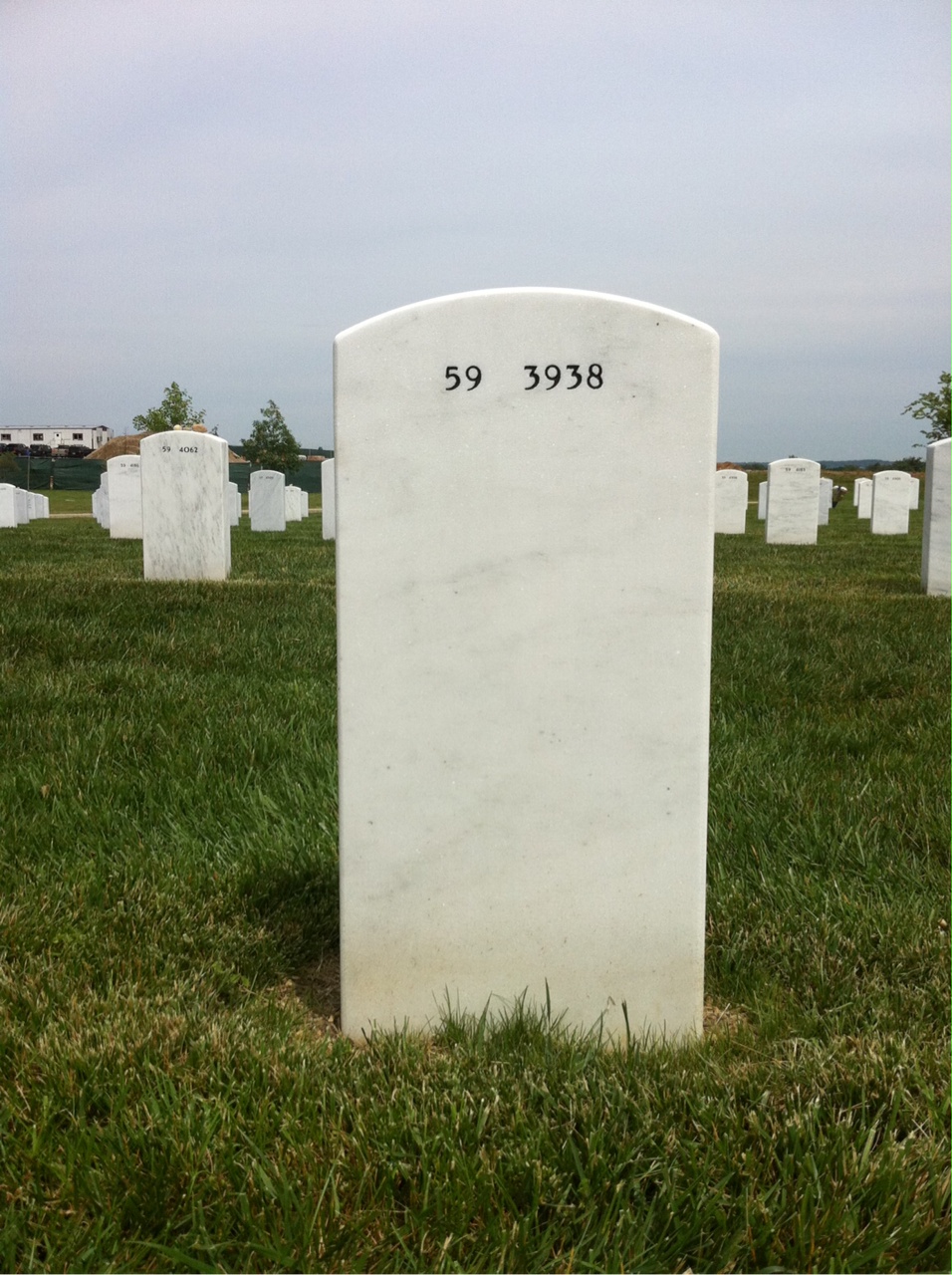 Back of headstone — Yu Kim