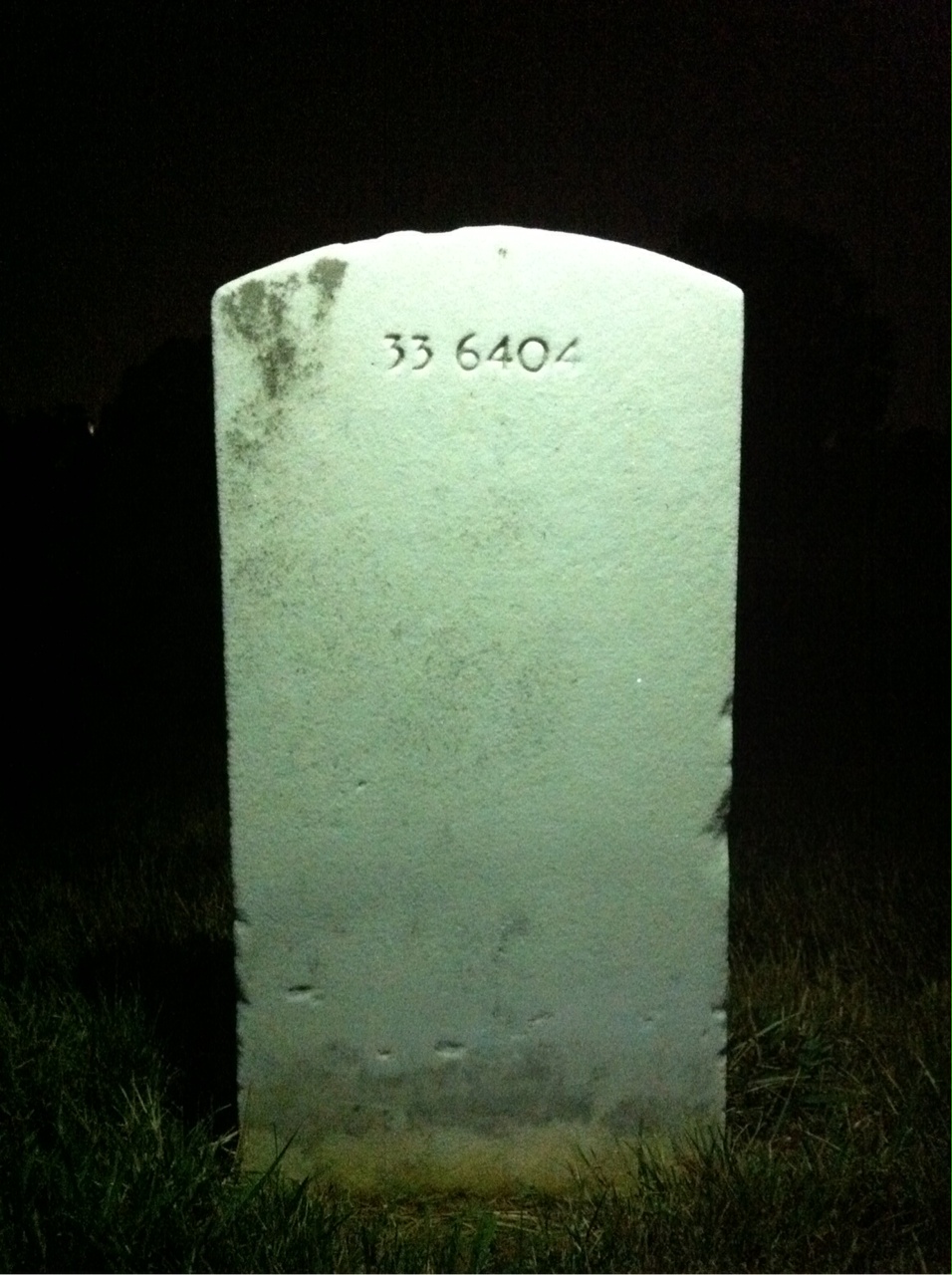 Back of headstone — Bennie Mills