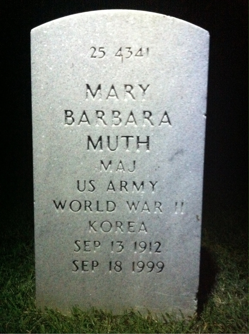 Back of headstone — Roy Muth