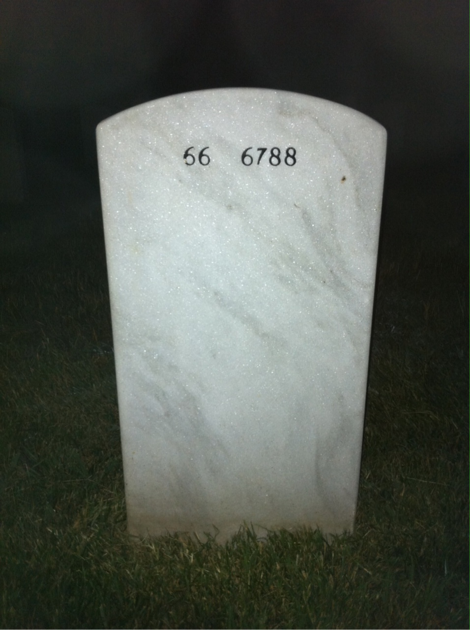 Back of headstone — Bosan Lau