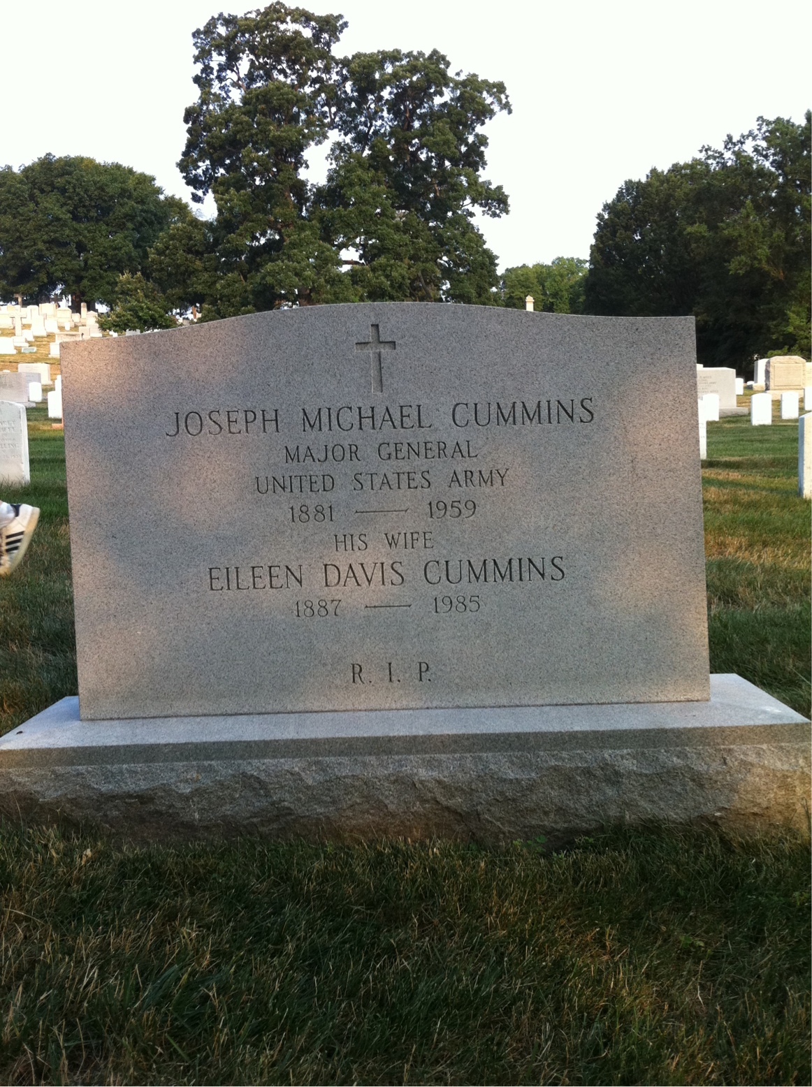 Joseph Cummins