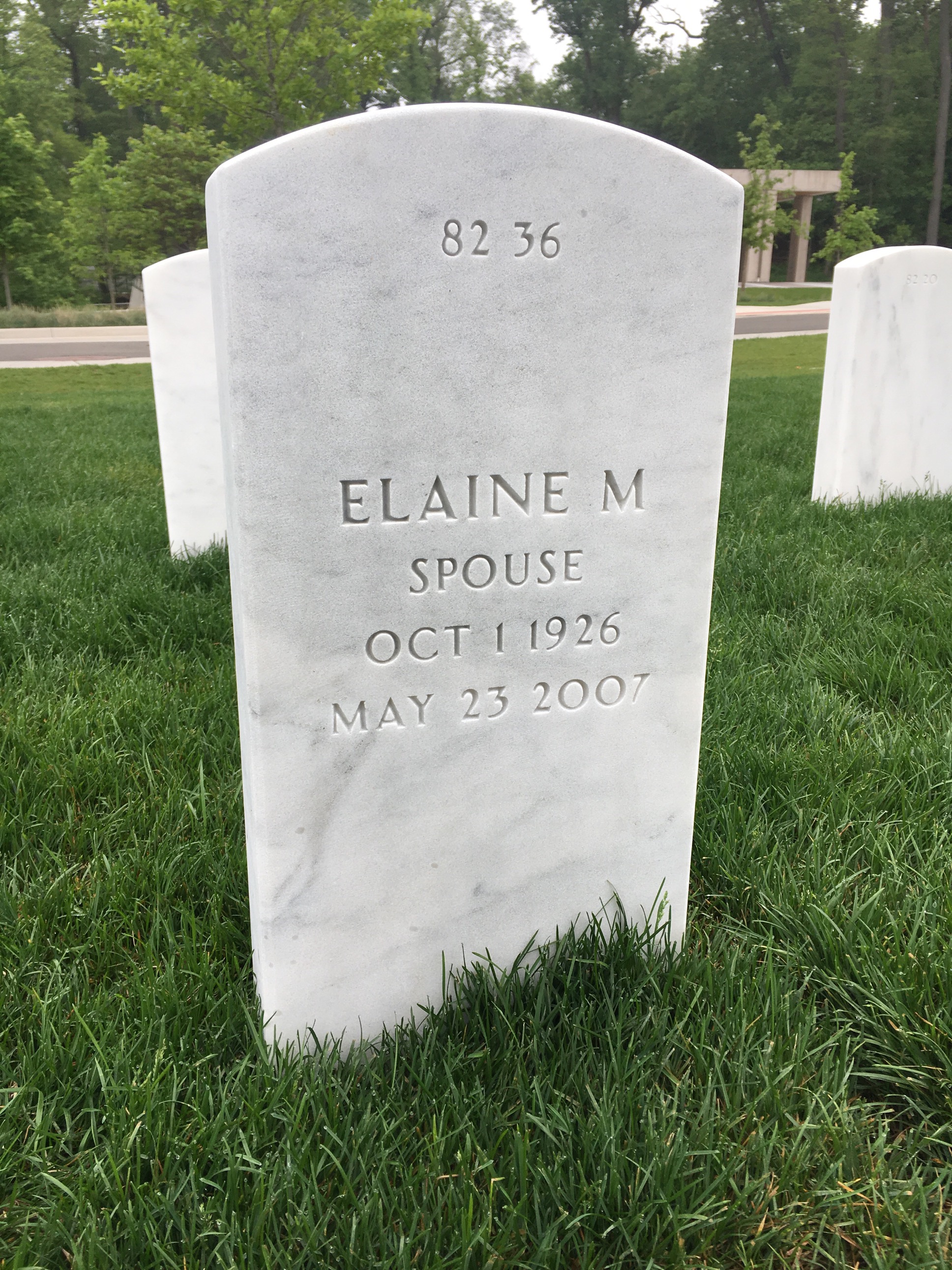 Back of headstone — Dale Mueller