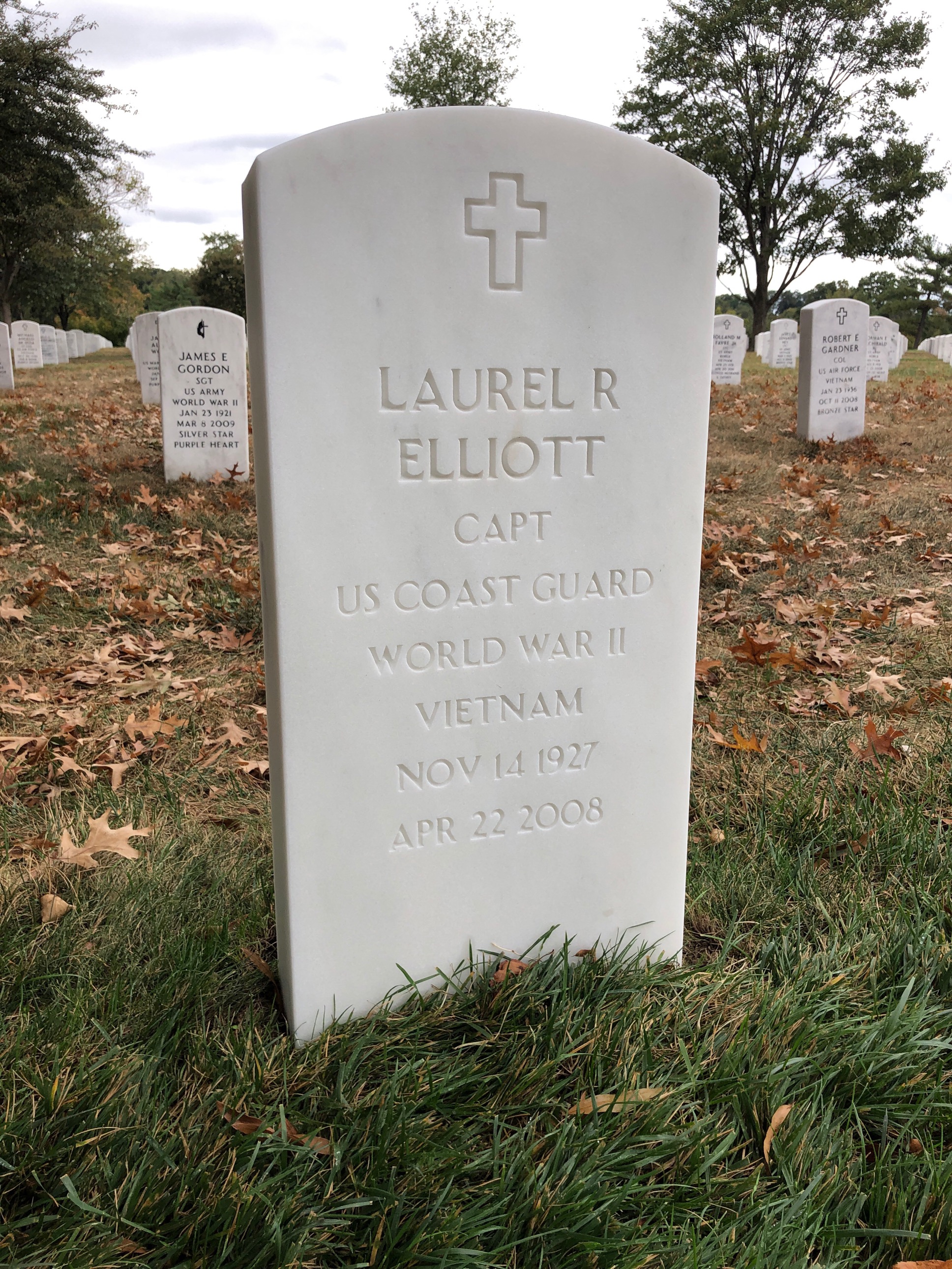 Laurel Elliott