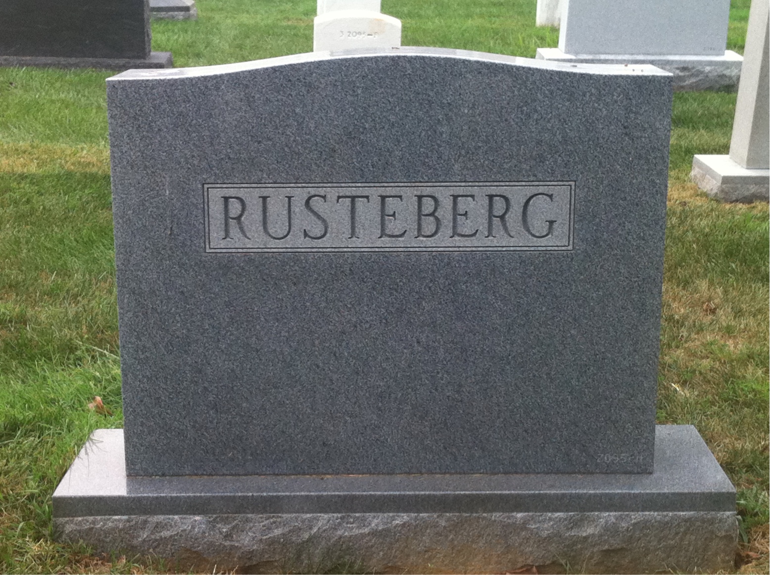 Back of headstone — Carl Rusteberg