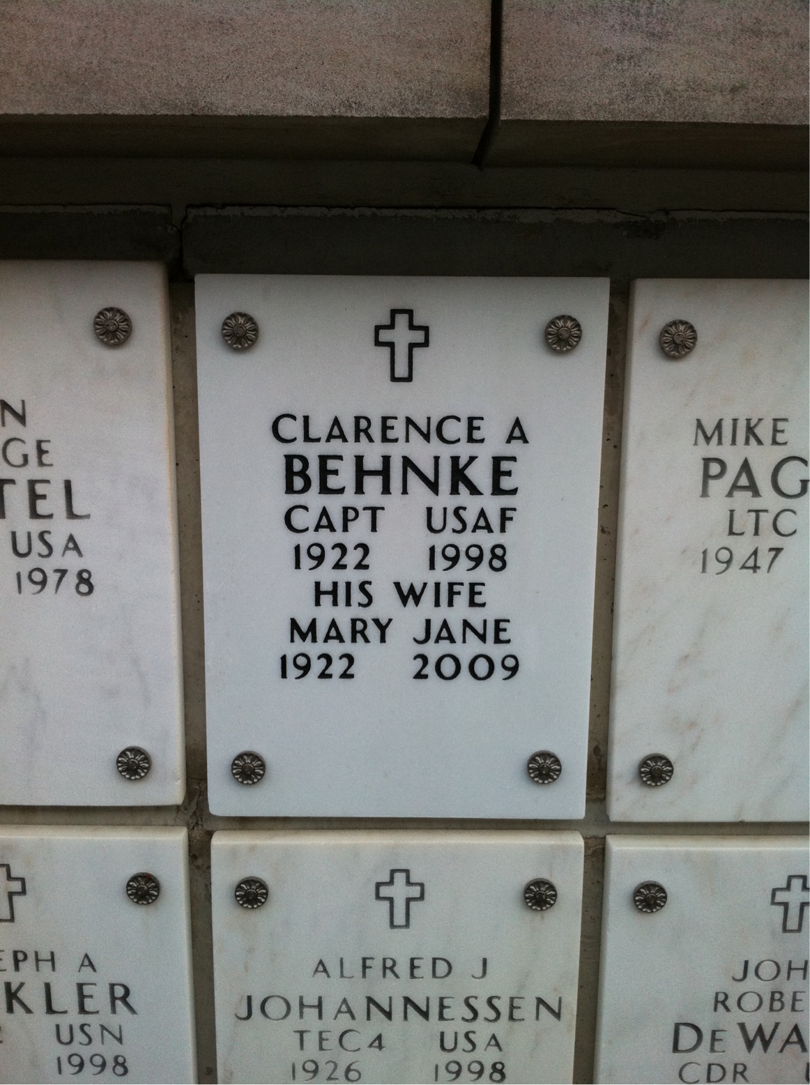 Clarence Behnke