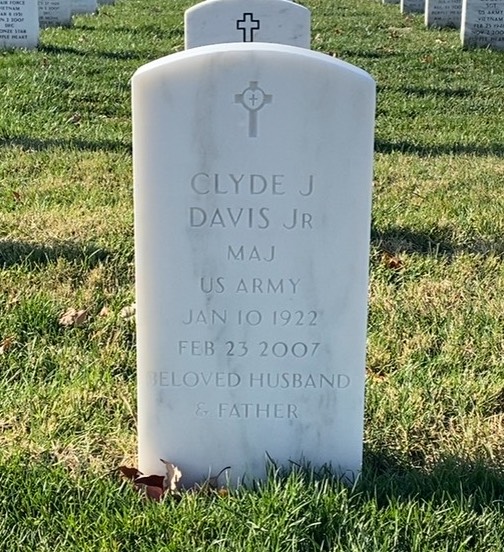 Clyde Davis