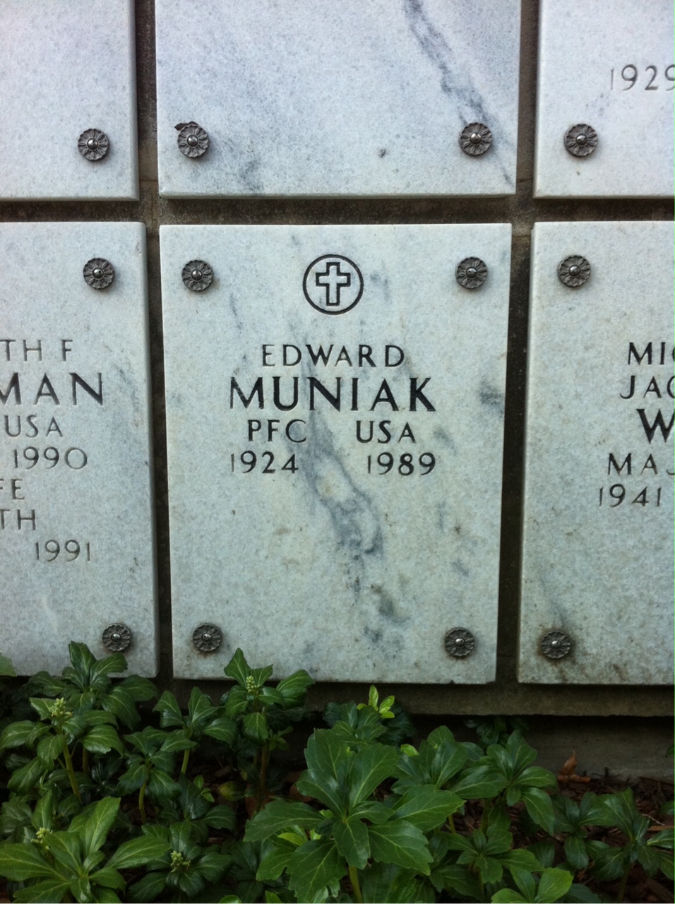 Edward Muniak