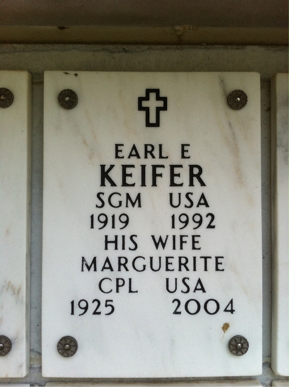 Earl Keifer