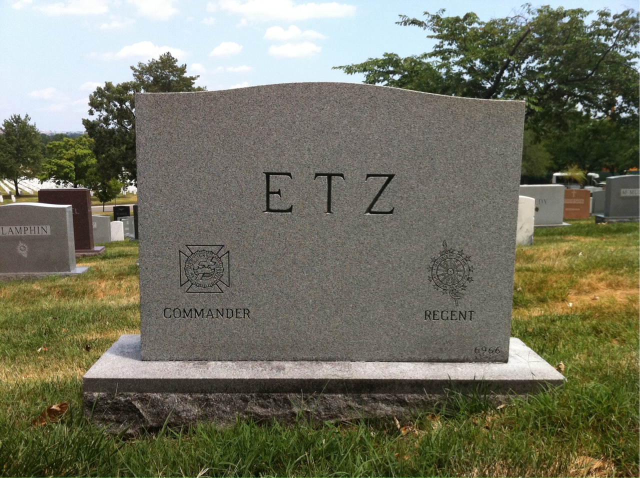 Back of headstone — Winton O Etz