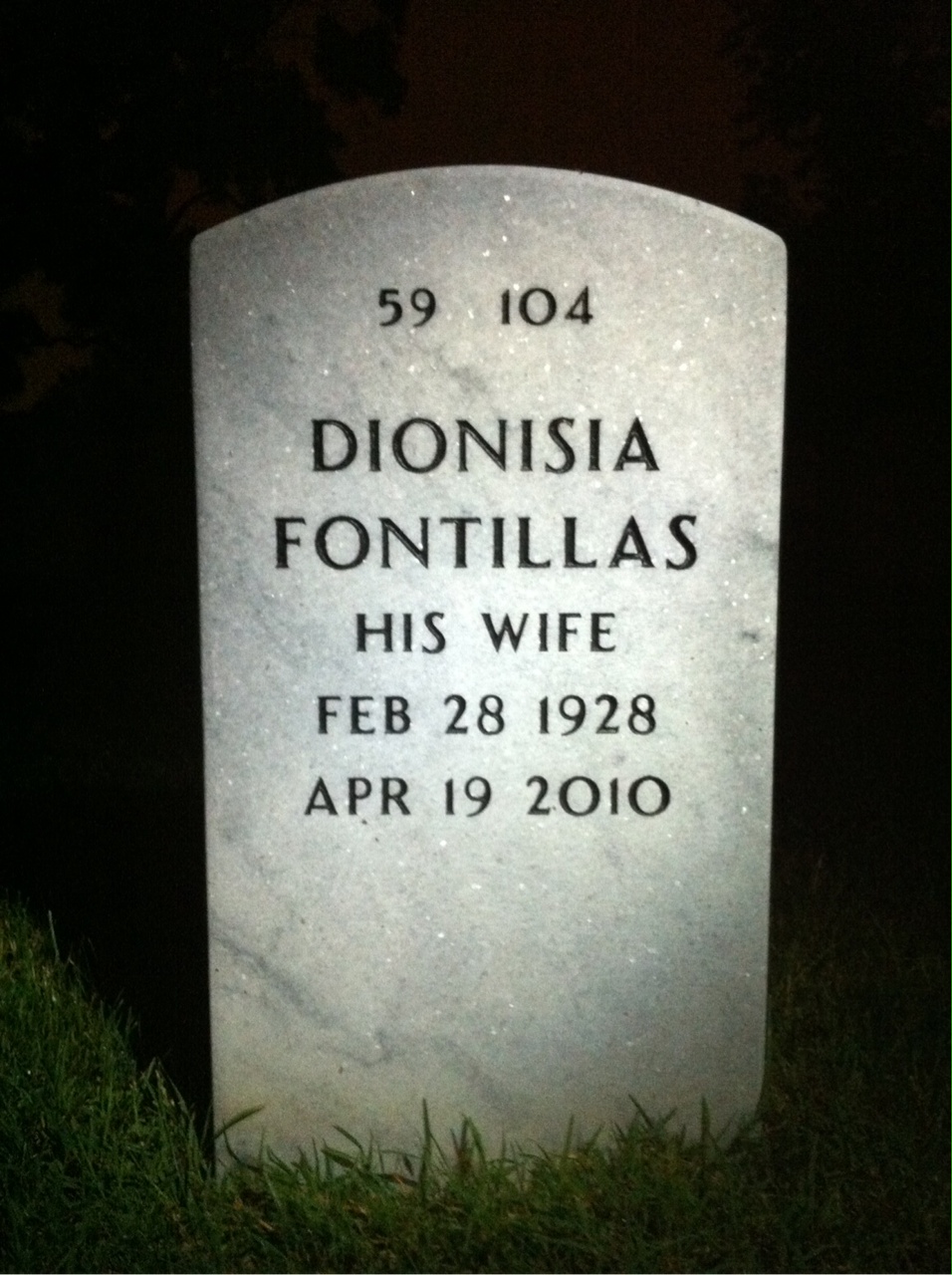Back of headstone — Romulo Artates