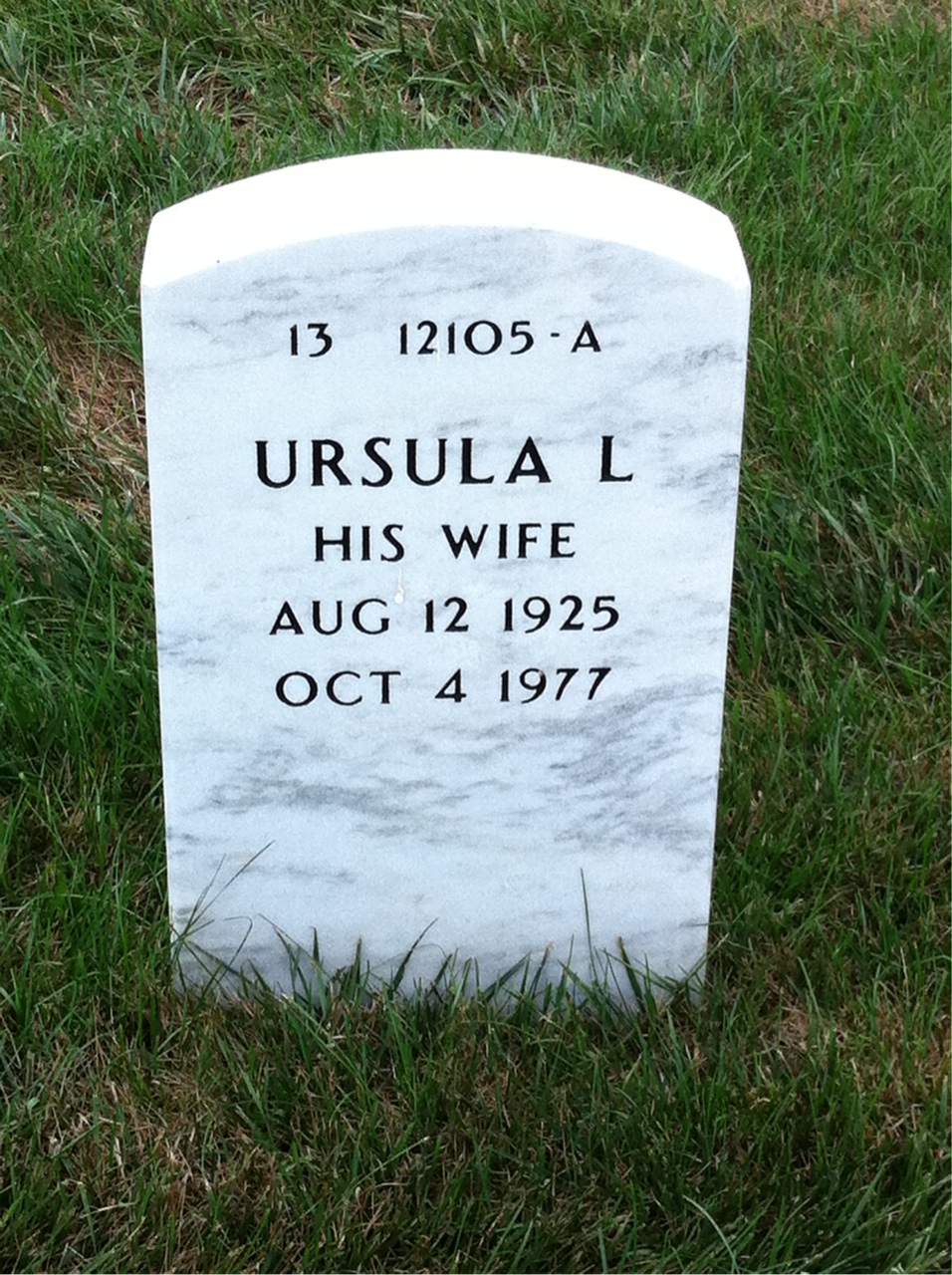Back of headstone — Raymond Reisig