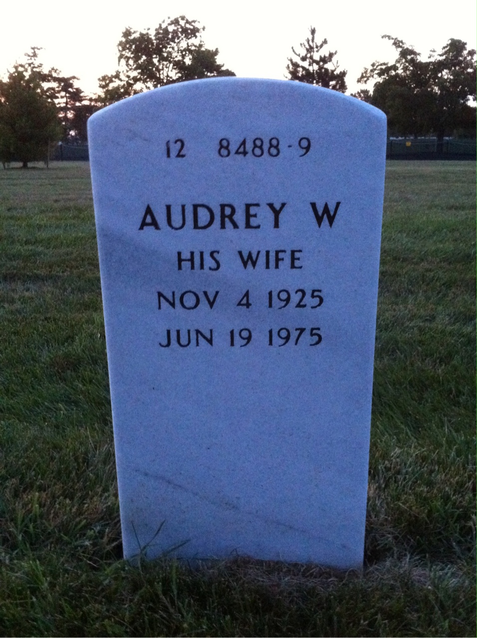 Back of headstone — Fred Renken
