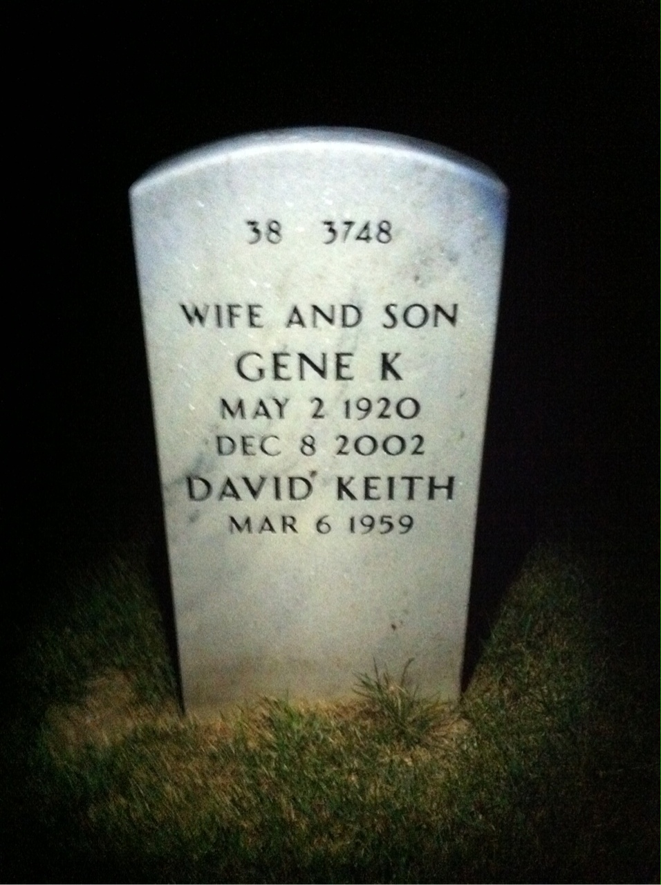 Back of headstone — Everett Reniker