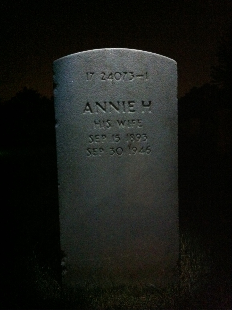 Back of headstone — Willis S Warren