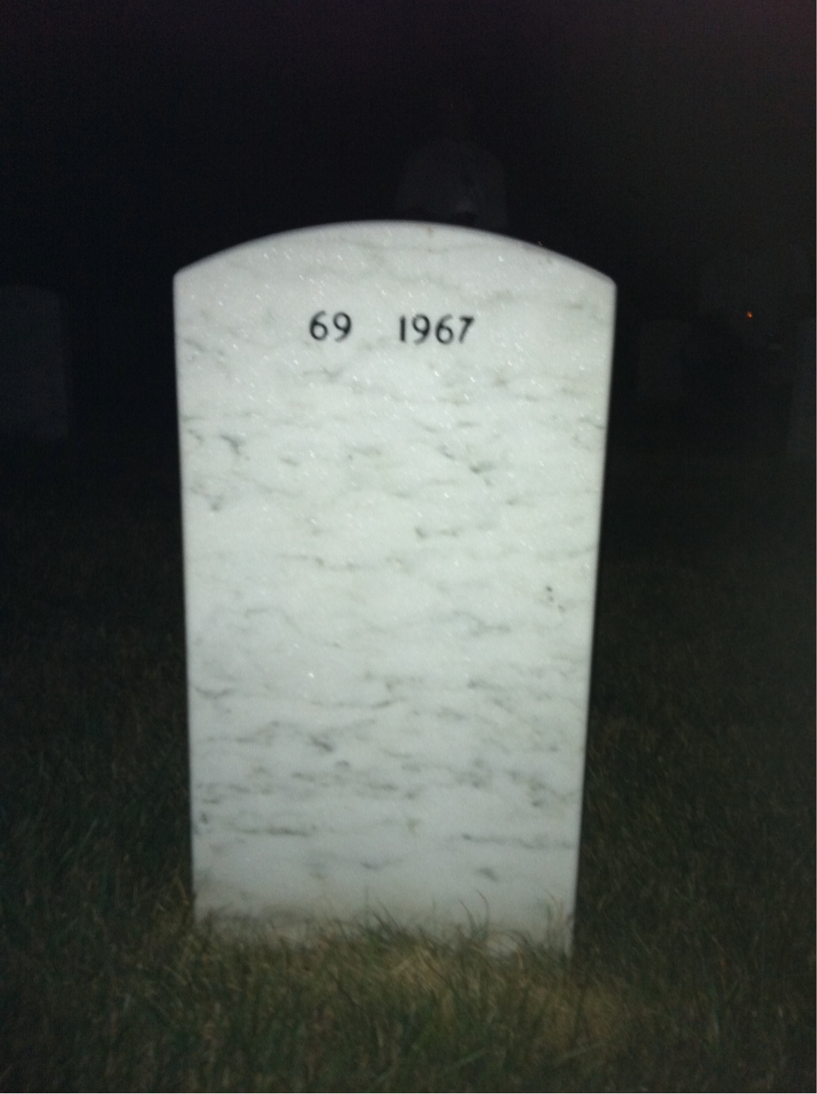 Back of headstone — Edwin Lindig